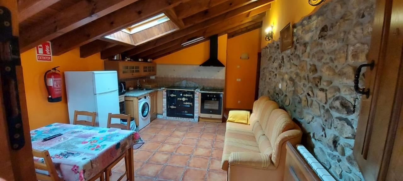 Ferienwohnung Casa La Pumarada Llano-Con Exterior foto